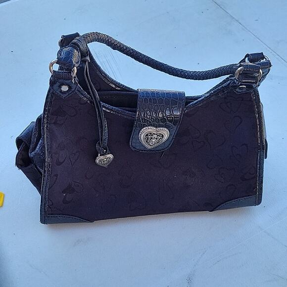 Black heart purse - Picture 1 of 7